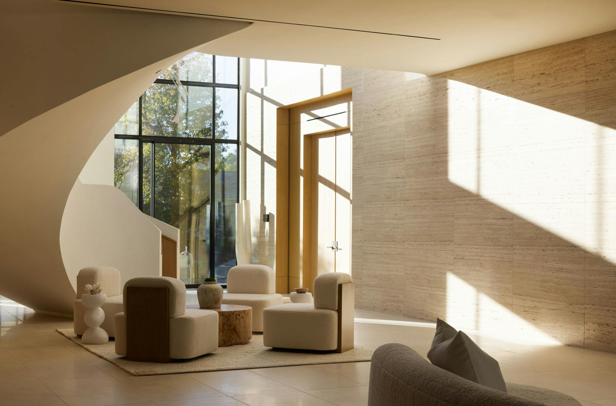 Meridith-Baer-Home-Home-Staging-Estates-Southern-California-Oliveto-Vale-Living-Room